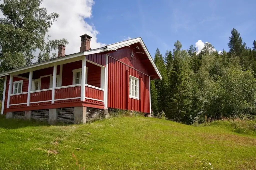 barn red interior